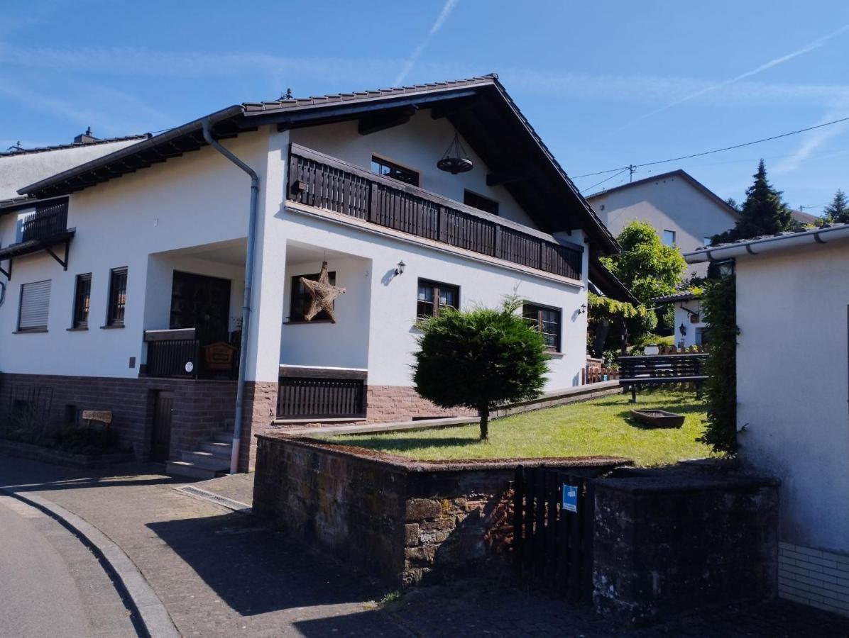 Ferienwohnung Pia Mettlach Luaran gambar